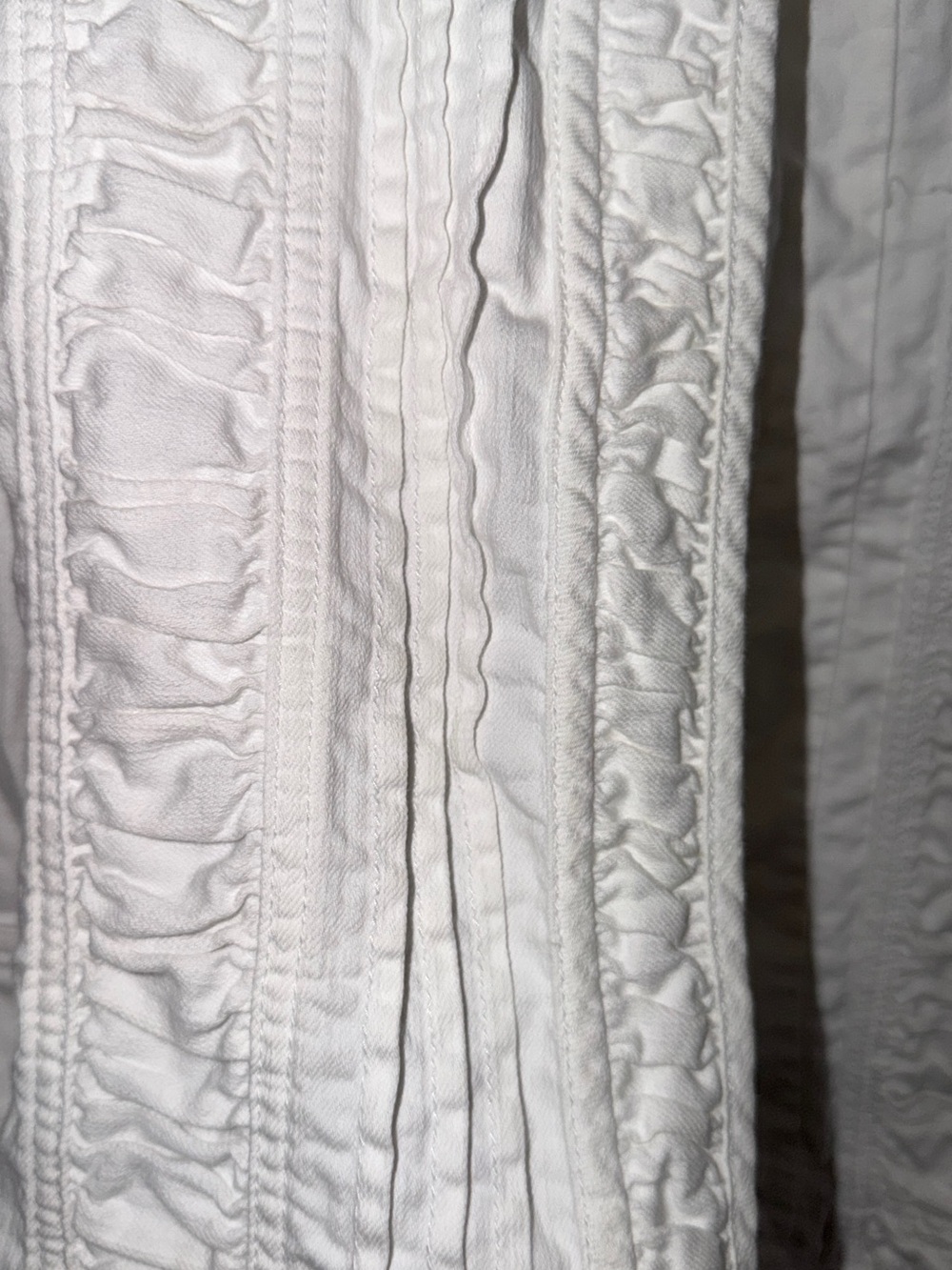 chicos White Ruffle-Back lightweight Jean Jacket - Picture 3 of 8